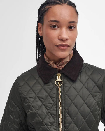 Barbour Fitted Beadnell Quilt LQU1765